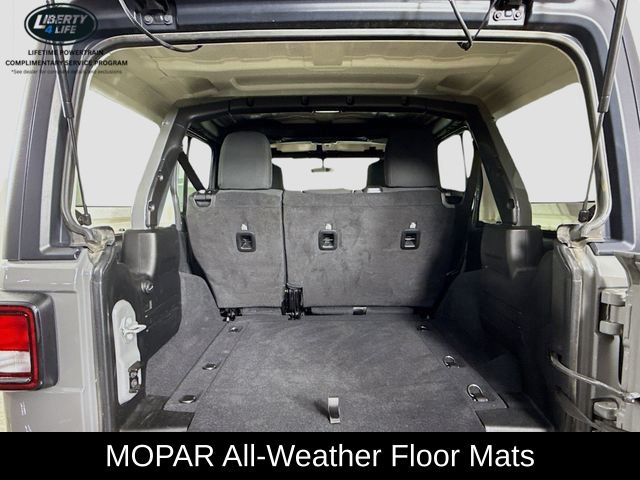 2022 Jeep Wrangler Unlimited Willys Sport - Photo 24