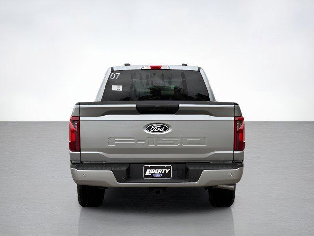 2025 Ford F-150 STX photo 4
