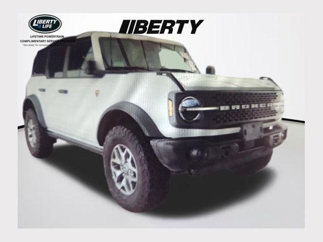 2025 Ford Bronco Badlands 4x4's photo