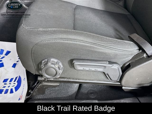 2022 Jeep Wrangler Unlimited Willys Sport - Photo 18