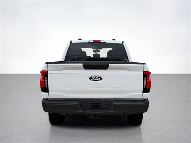 2025 Ford F-150 Lightning photo 4