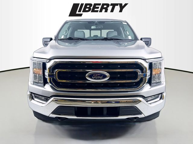 2023 Ford F-150 XLT photo 2