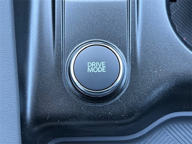 2025 Ford Explorer Active - Photo 22