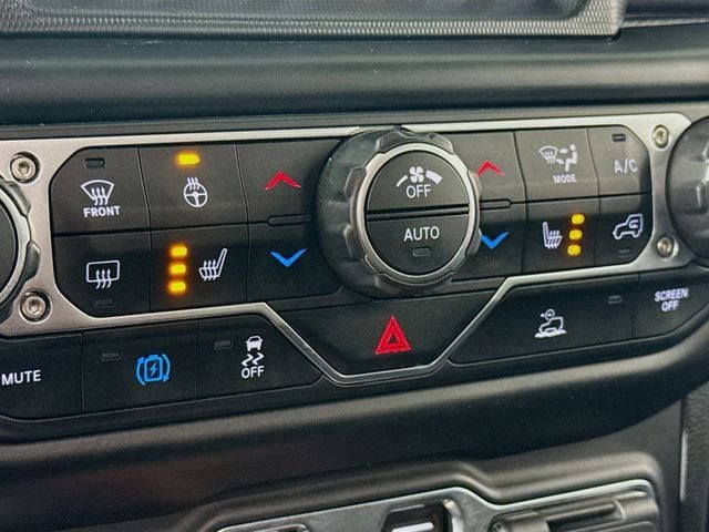 2021 Jeep Wrangler Unlimited Sahara 4XE - Photo 20