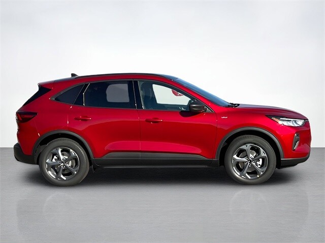 2025 Ford Escape ST-Line photo 2