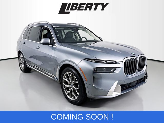 2024 BMW X7 40i's photo