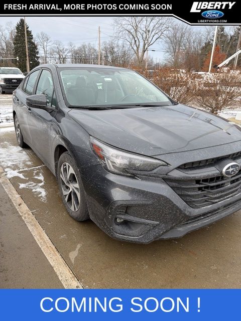 2024 Subaru Legacy Premium's photo