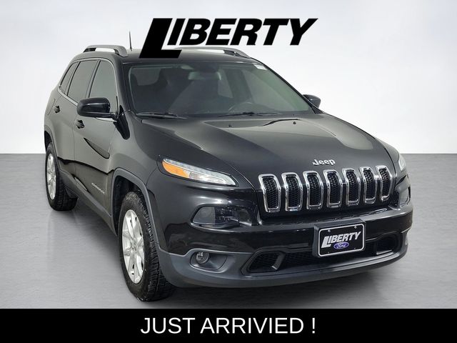 Used 2016 Jeep Cherokee Latitude with VIN 1C4PJMCB1GW145183 for sale in Aurora, OH