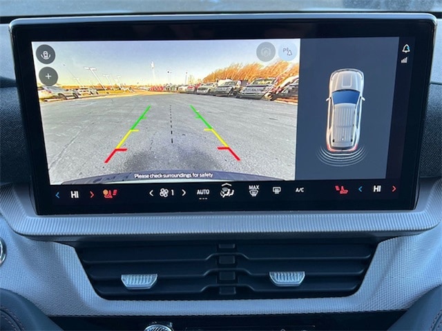 2025 Ford Explorer Active - Photo 31