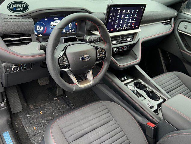 2025 Ford Explorer ST-Line - Photo 11