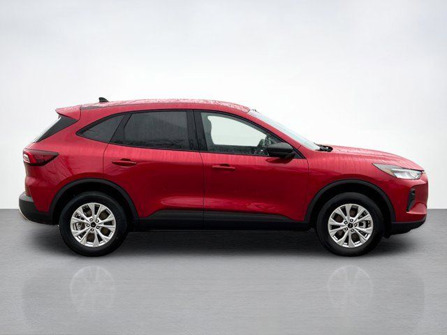 2026 Ford Escape Active photo 2