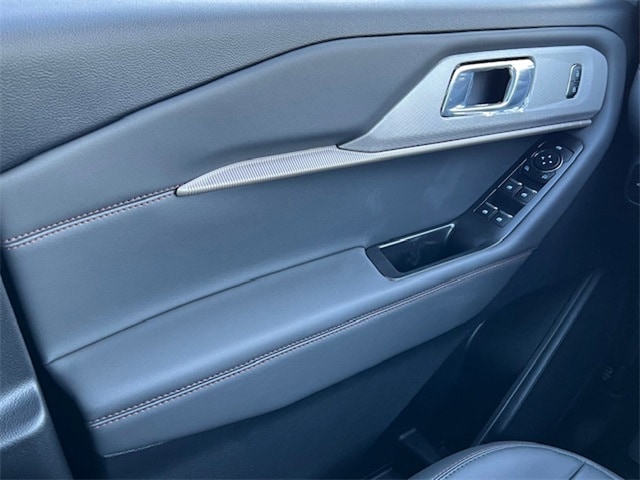 2025 Ford Explorer Active - Photo 29