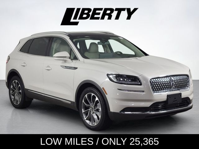 2022 Lincoln Nautilus Reserve AWD's photo