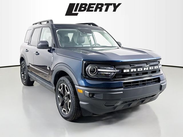 2023 Ford Bronco Sport Outer Banks's photo