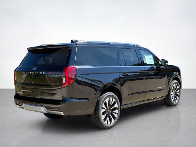 2025 Ford Expedition MAX Platinum photo 3