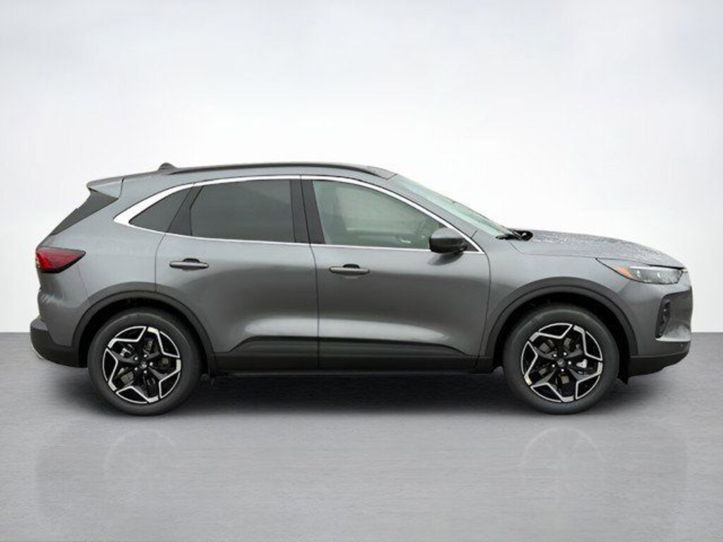 New 2026 Ford Escape Hybrid Platinum SUV