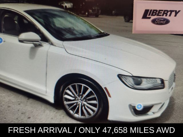 2018 Lincoln MKZ Reserve AWD's photo