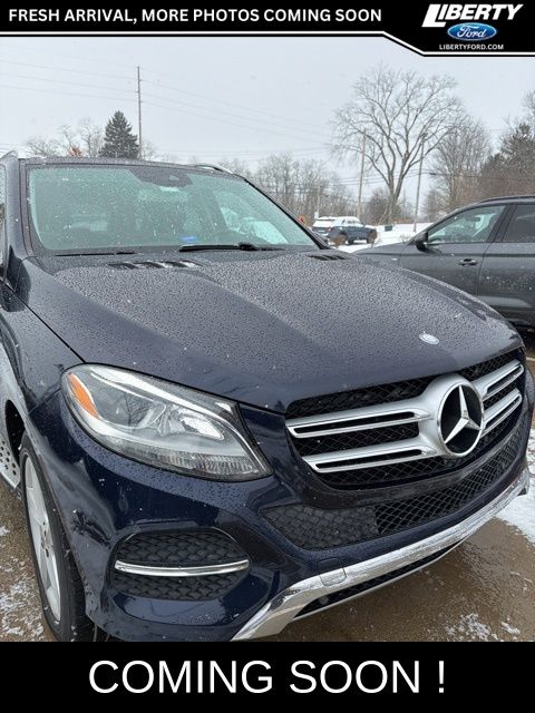 2016 Mercedes-Benz GLE-Class GLE350's photo