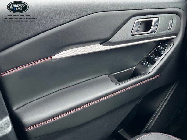 2025 Ford Explorer ST-Line - Photo 29