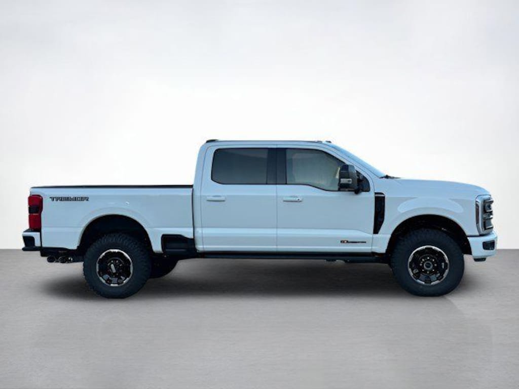 New 2025 Ford F-250SD Platinum Truck