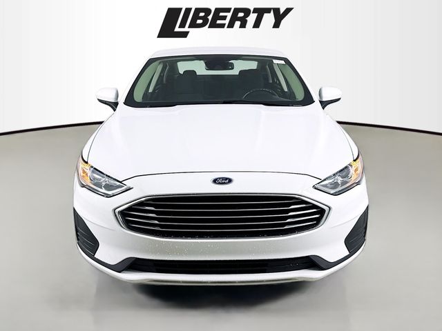 Used 2020 Ford Fusion SE with VIN 3FA6P0HDXLR230166 for sale in Aurora, OH