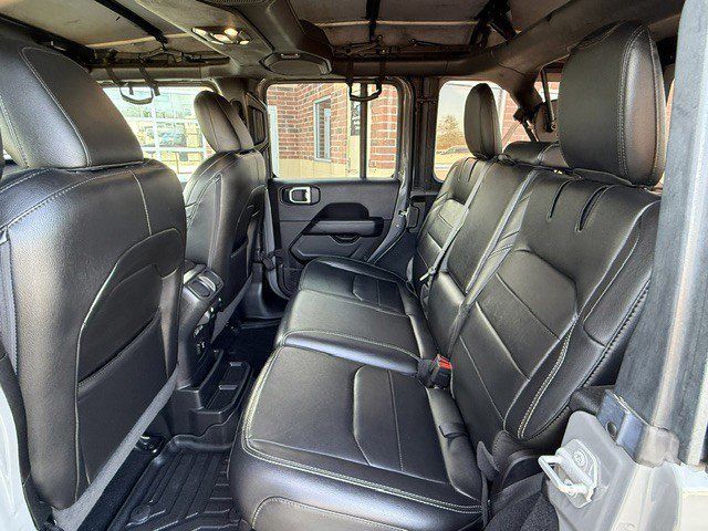 2021 Jeep Wrangler Unlimited Sahara 4XE - Photo 13