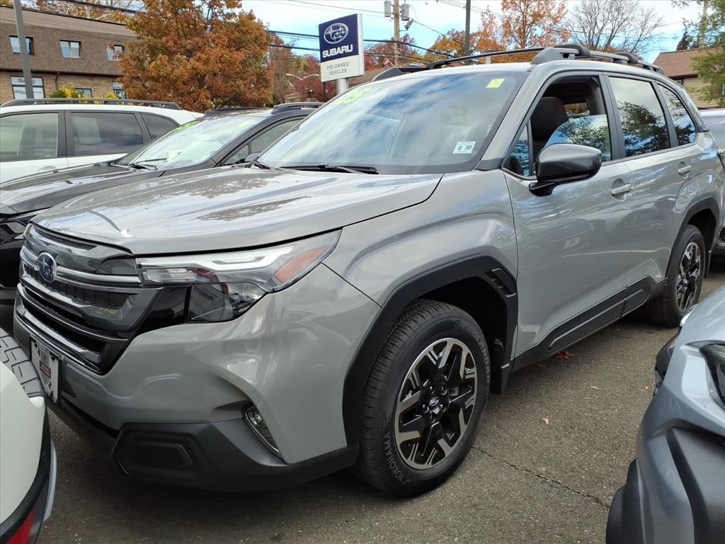 Used 2025 Subaru Forester Premium SUV