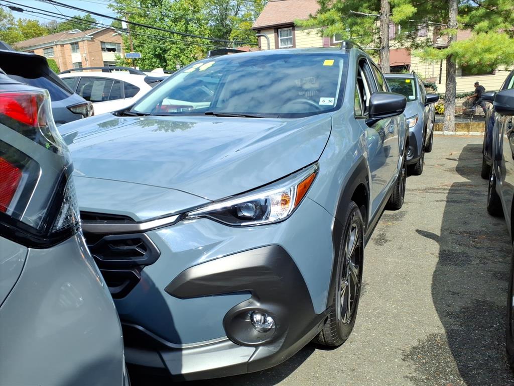 2024 Subaru Crosstrek Premium photo 2
