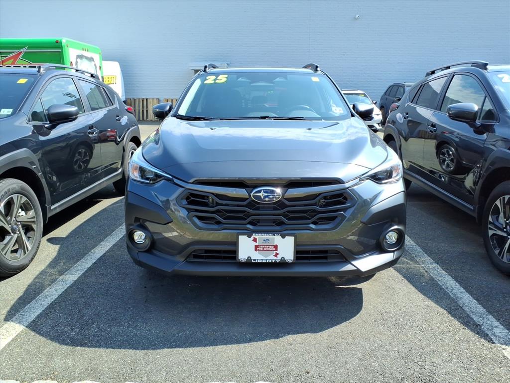 2025 Subaru Crosstrek Premium photo 2