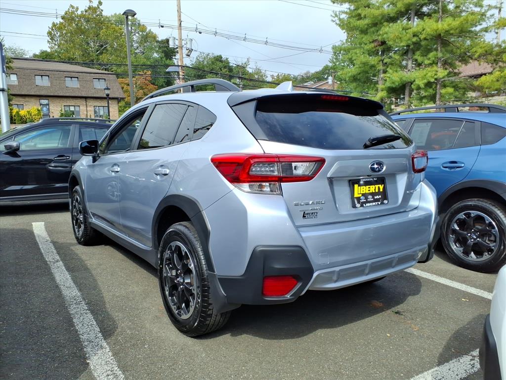 2023 Subaru Crosstrek Premium photo 2