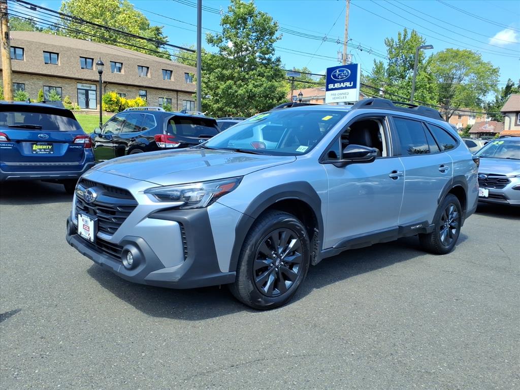 2023 Subaru Outback Onyx Edition photo 3