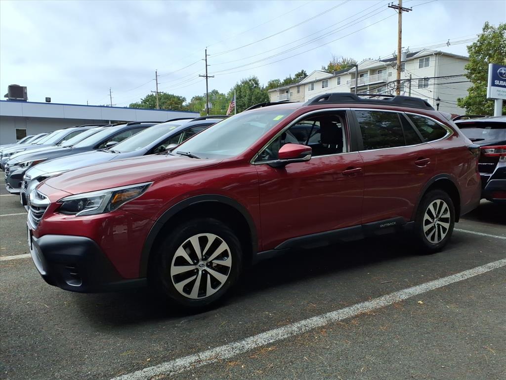 2021 Subaru Outback Premium photo 2