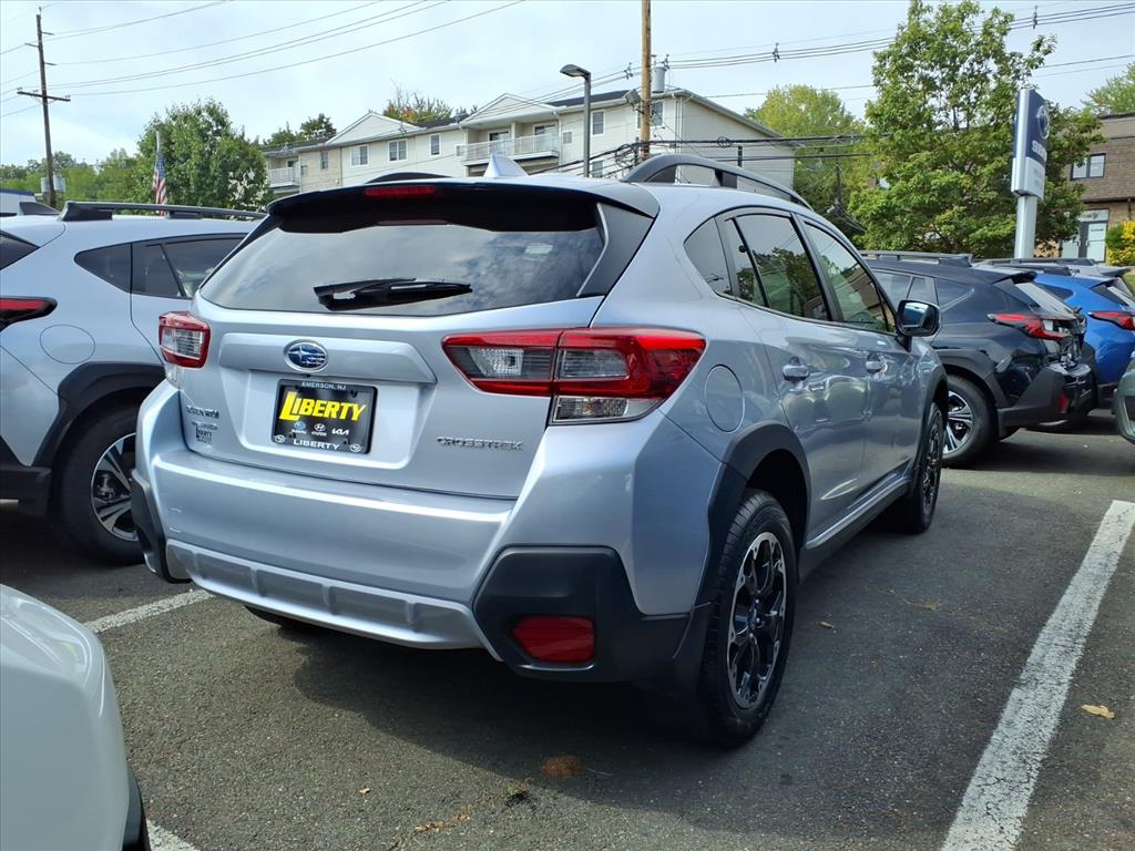 2023 Subaru Crosstrek Premium photo 3