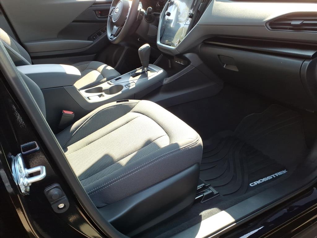 2024 Subaru Crosstrek Premium photo 4