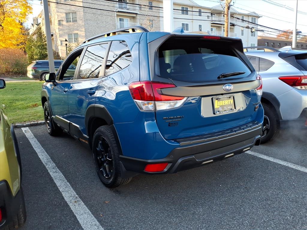 2022 Subaru Forester Wilderness photo 3