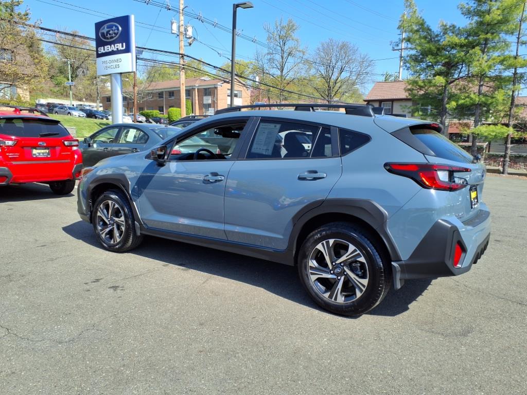2024 Subaru Crosstrek Premium photo 4