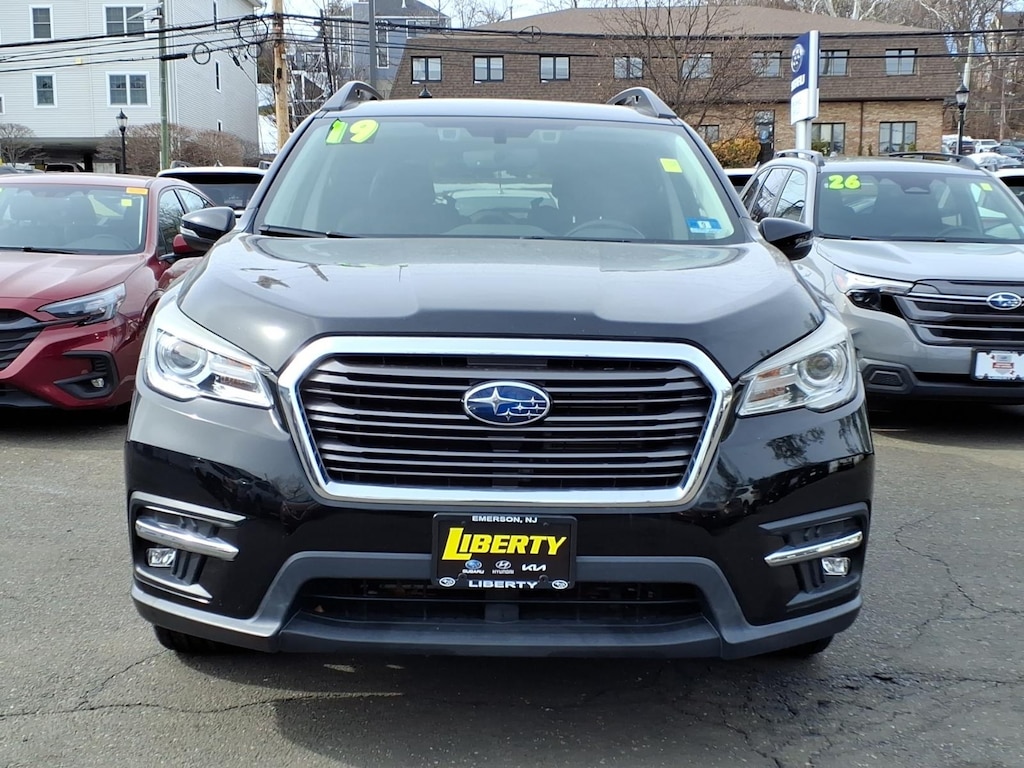 Used 2019 Subaru Ascent Limited 7-Passenger SUV