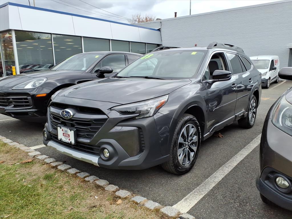 2023 Subaru Outback Limited XT photo 3