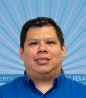 Staff member Angel Tam from 1b15351014a8