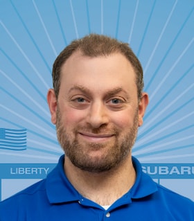 Staff member Stephen Albanese from 1b15351014a8