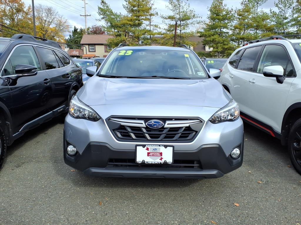 2023 Subaru Crosstrek Premium photo 2