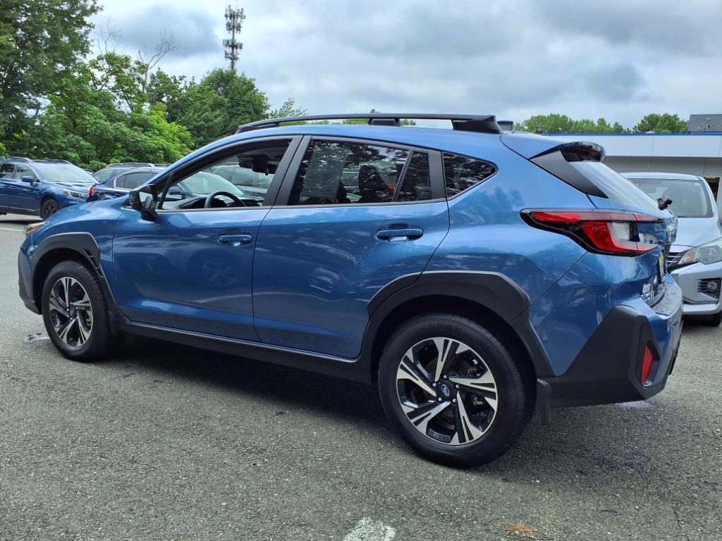 2024 Subaru Crosstrek Premium photo 3