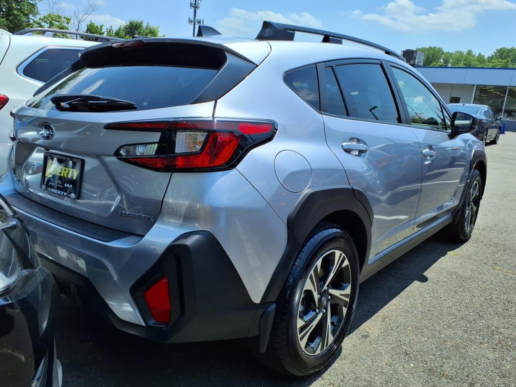 2024 Subaru Crosstrek Premium photo 4