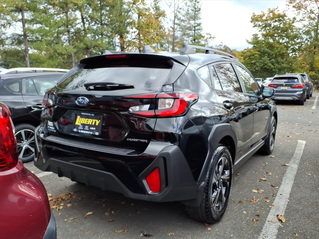 2025 Subaru Crosstrek Premium photo 4