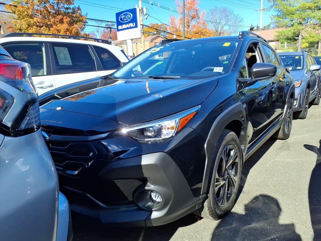 2025 Subaru Crosstrek Premium photo 2