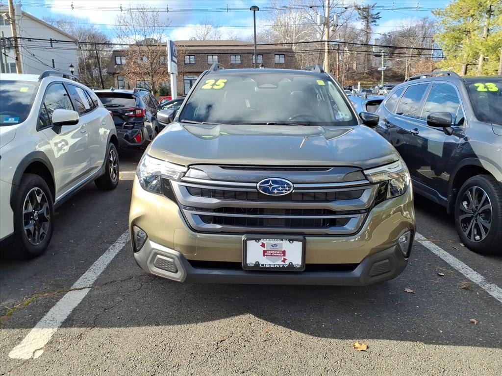Used 2025 Subaru Forester Premium SUV
