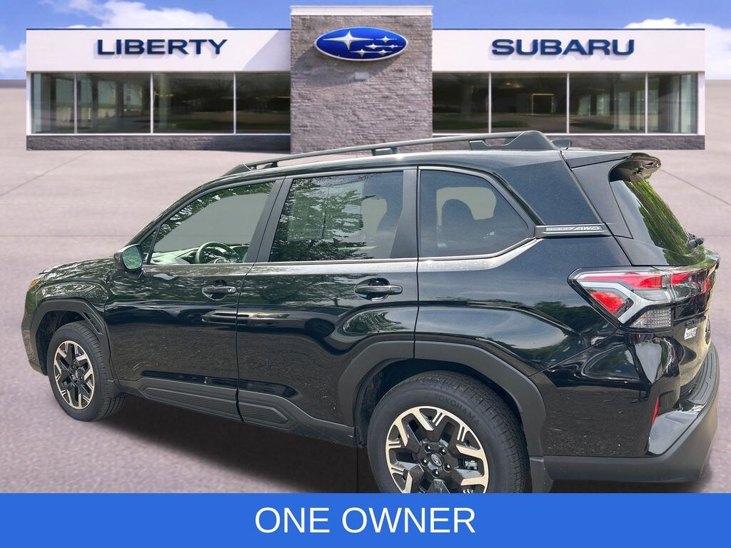Used 2025 Subaru Forester Premium SUV