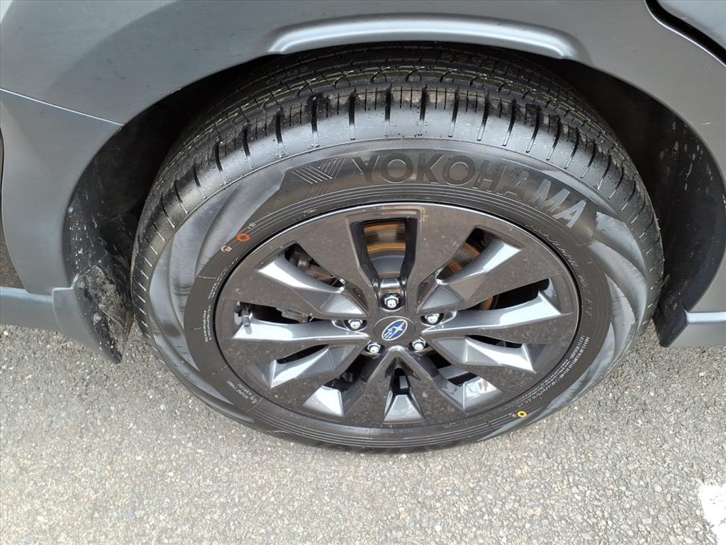2023 Subaru Outback Onyx Edition photo 4