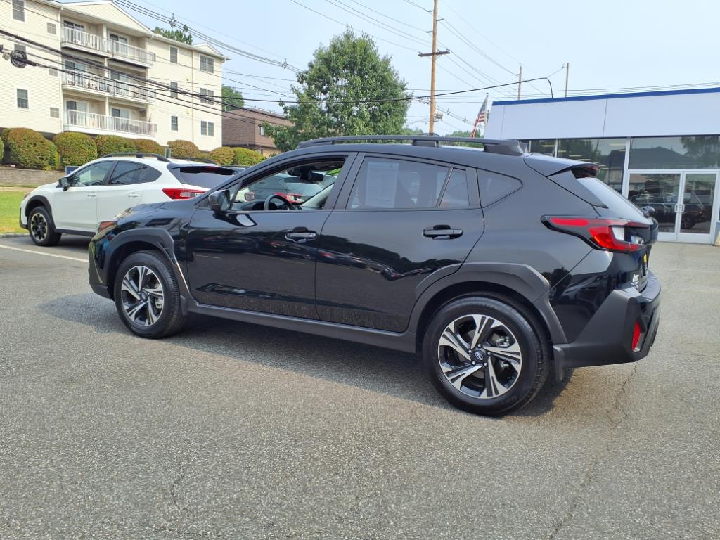 2024 Subaru Crosstrek Premium photo 3