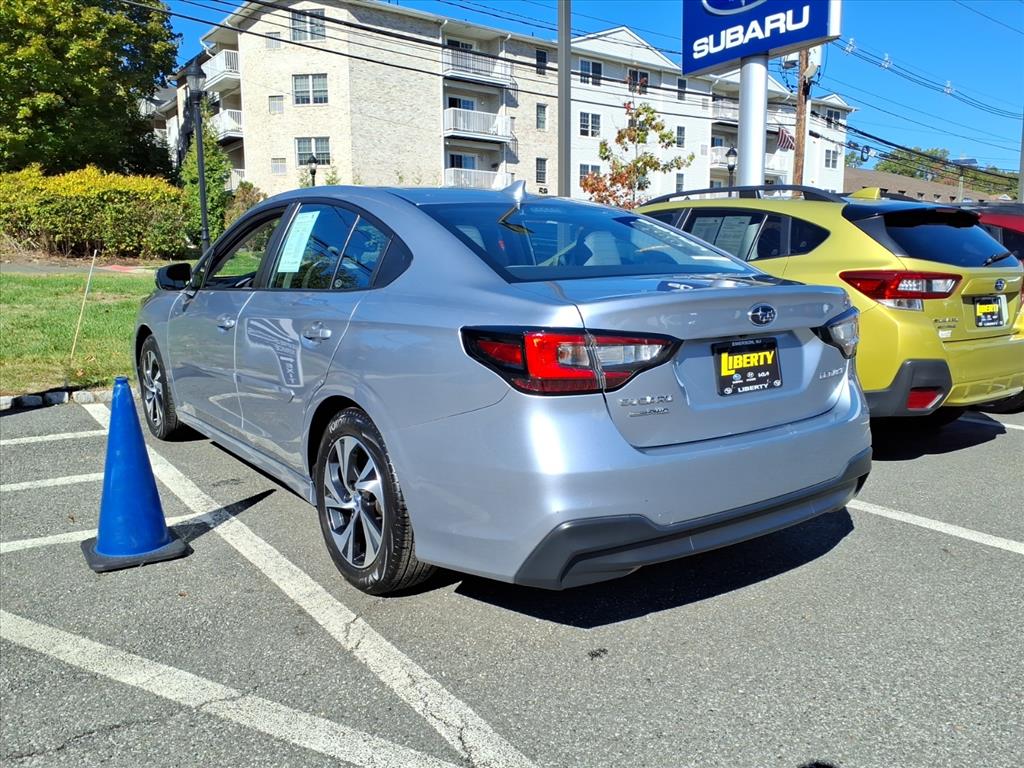 2023 Subaru Legacy Premium photo 2